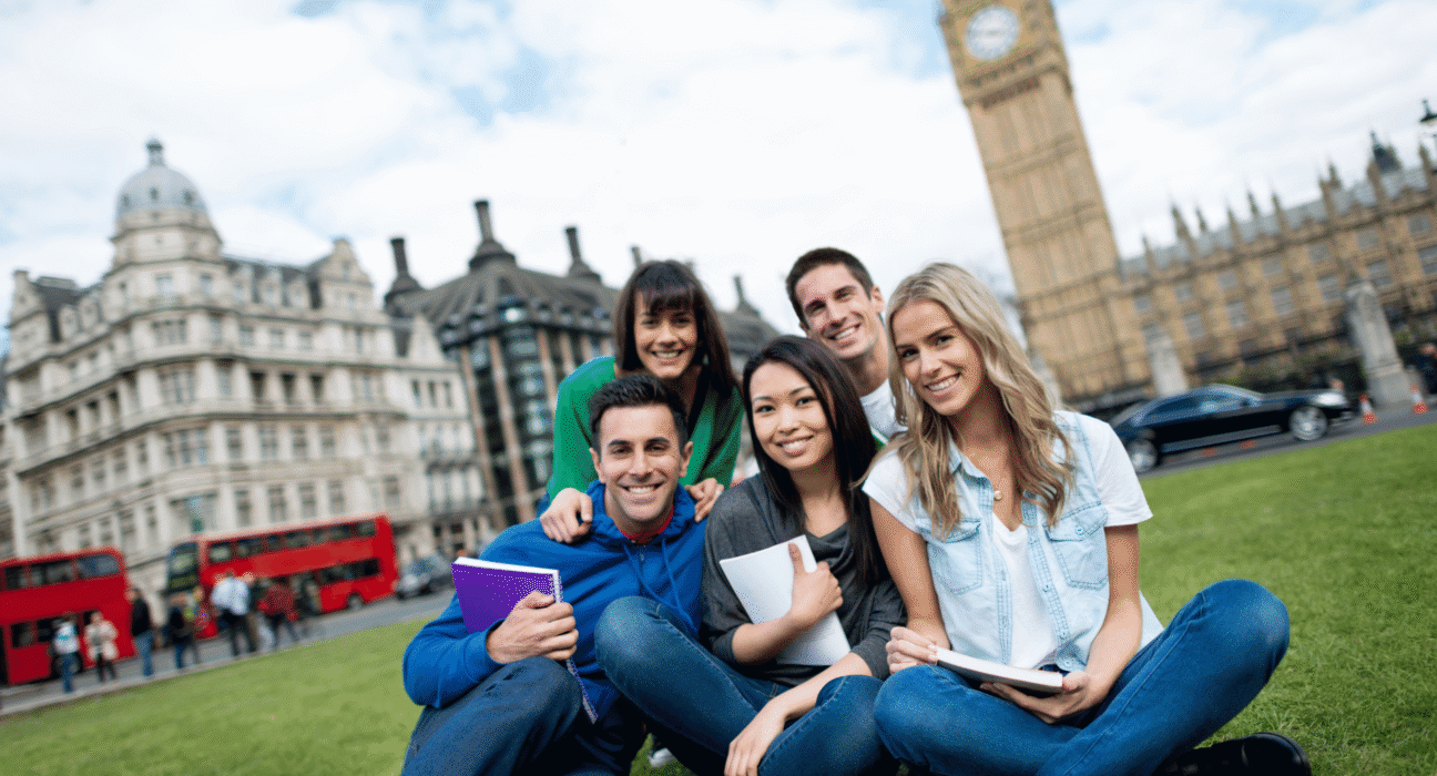 How to Choose the Best Admission Consultant for Study Abroad